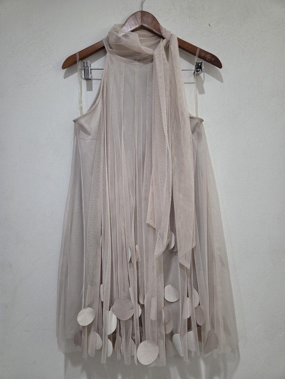 ModCloth Ryu All Neutral Shift Dress Size Medium - Picture 2 of 8